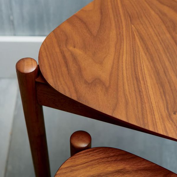 میز چوبی کنار مبلی Retro